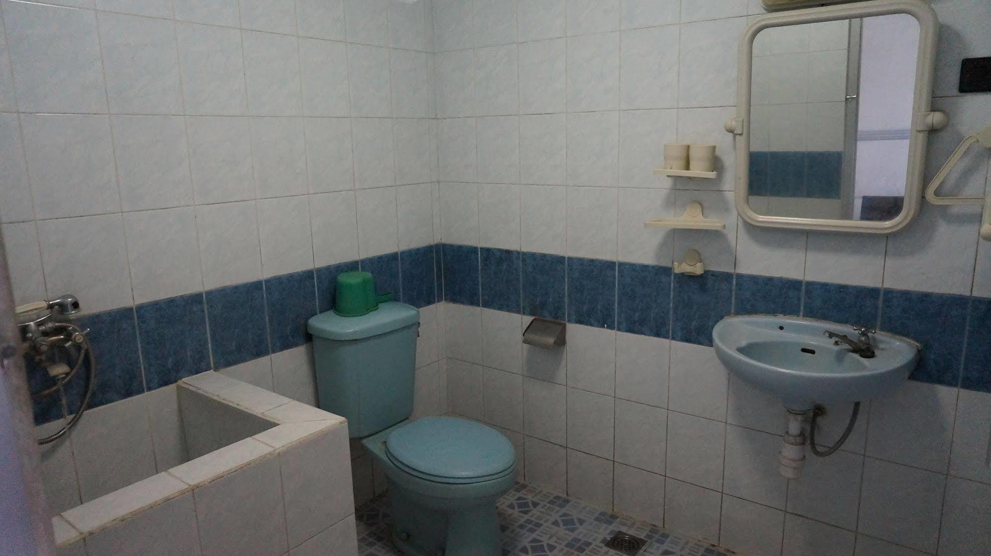 Hotel Surya Indah Batu Malang Ngoại thất bức ảnh