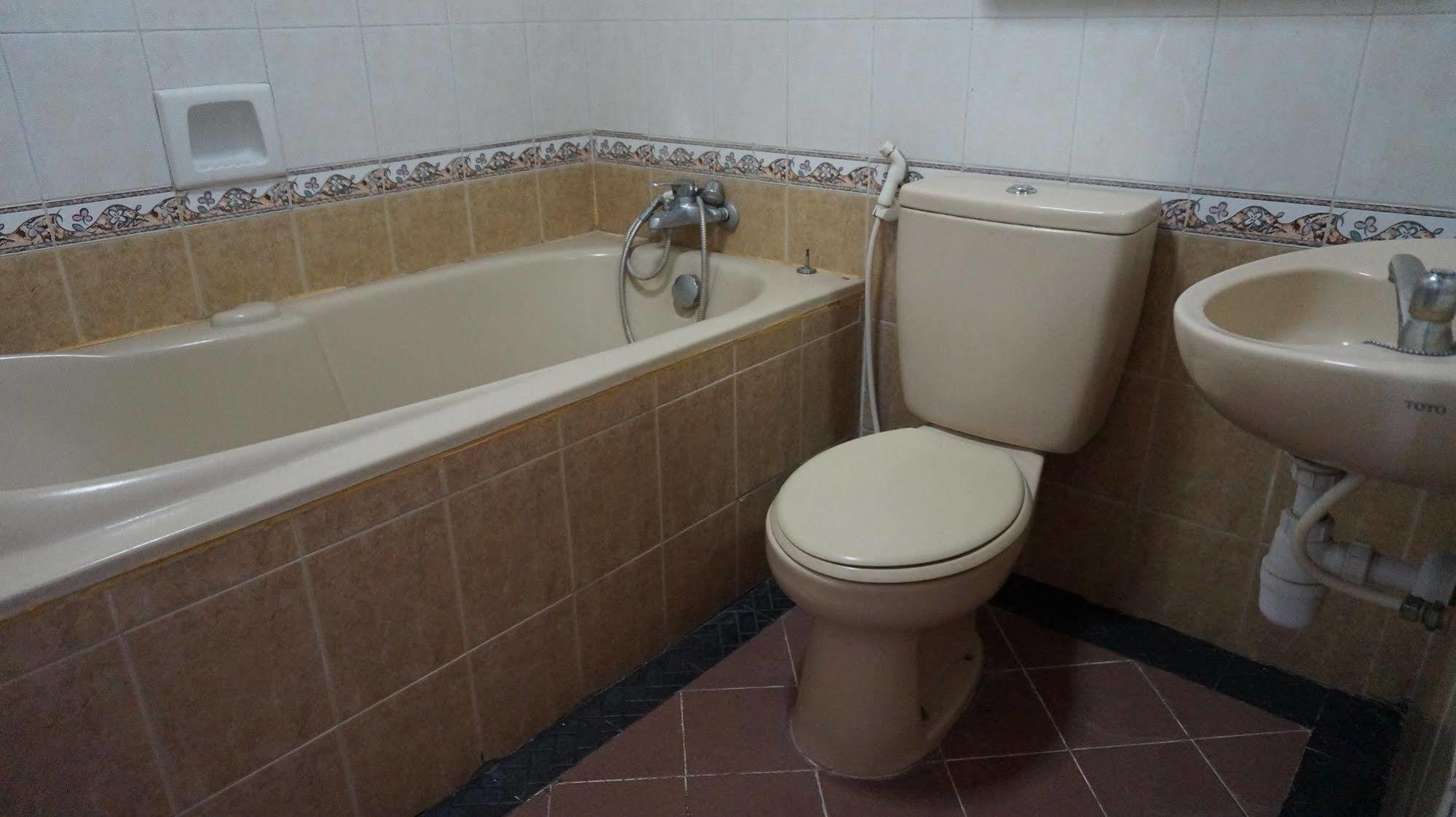 Hotel Surya Indah Batu Malang Ngoại thất bức ảnh